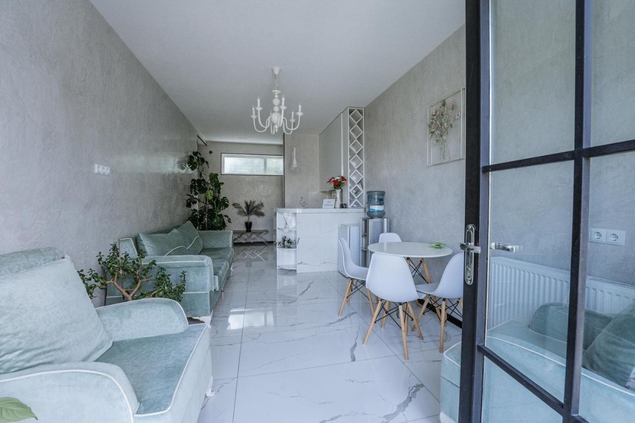 All Seasons Telavi Ngoại thất bức ảnh