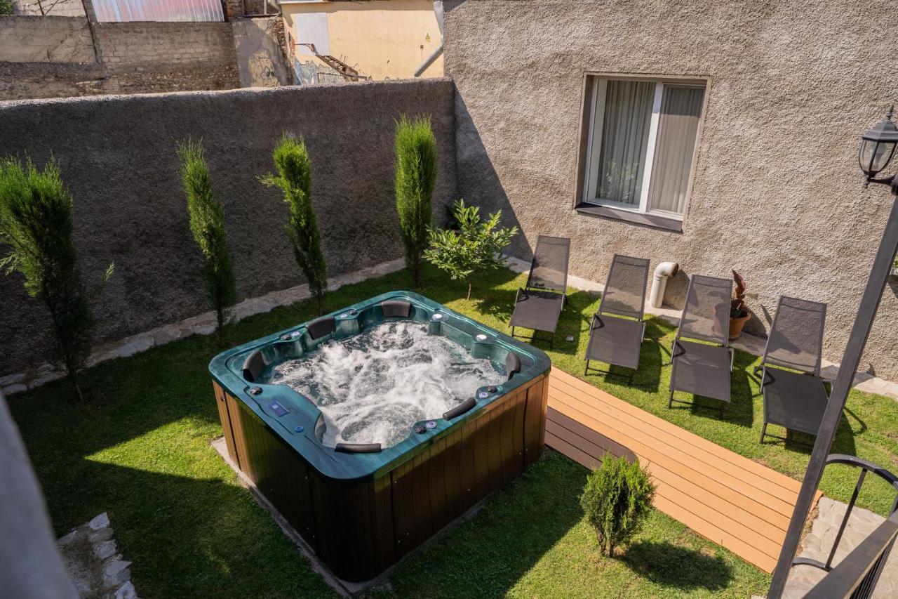 All Seasons Telavi Ngoại thất bức ảnh
